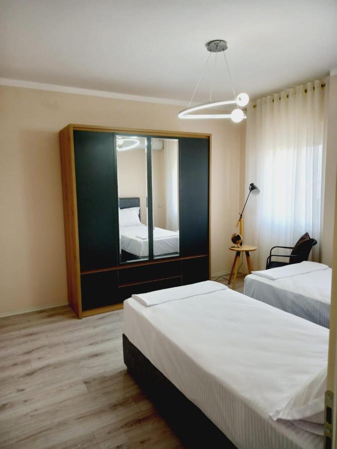 Comfort Apartment Shkoder Exterior photo