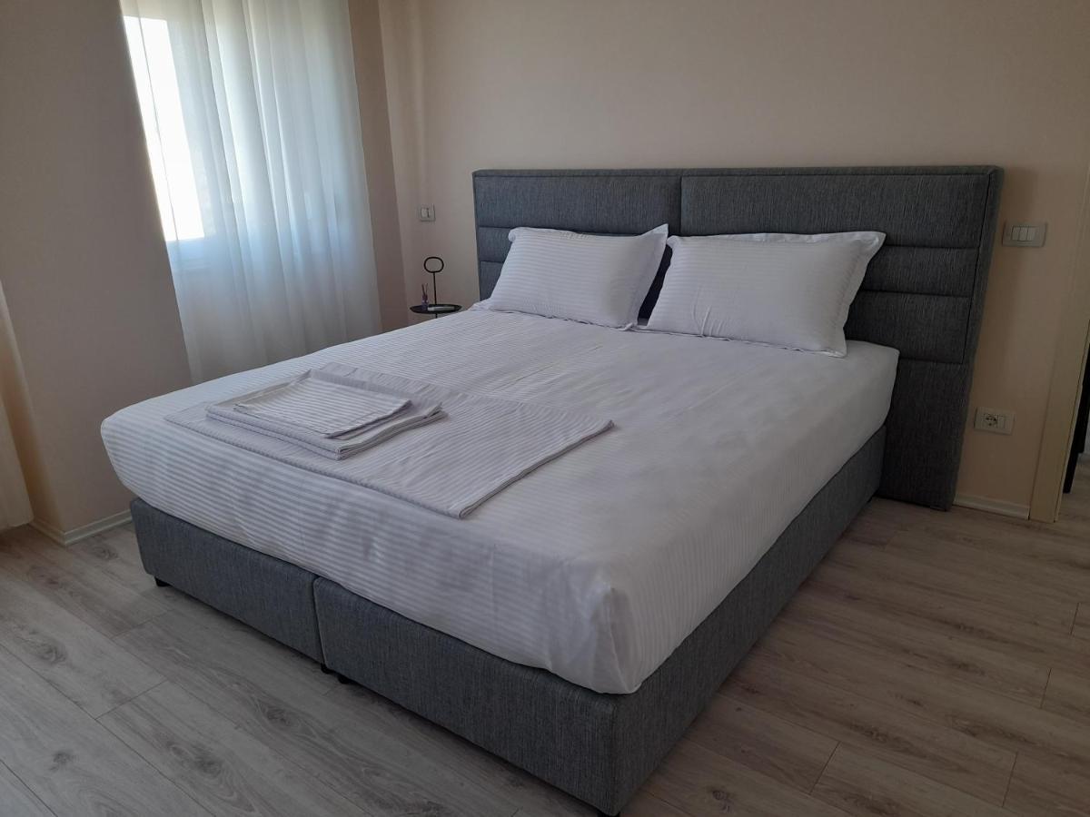 Comfort Apartment Shkoder Exterior photo